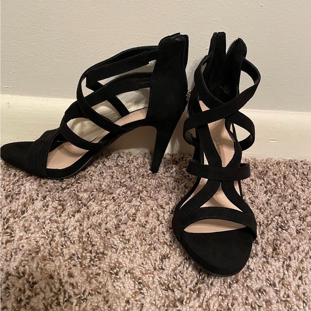 Black Heels, NEVER WORN